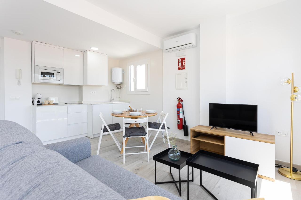 Apartamentos La Pelusa 말라가 외부 사진