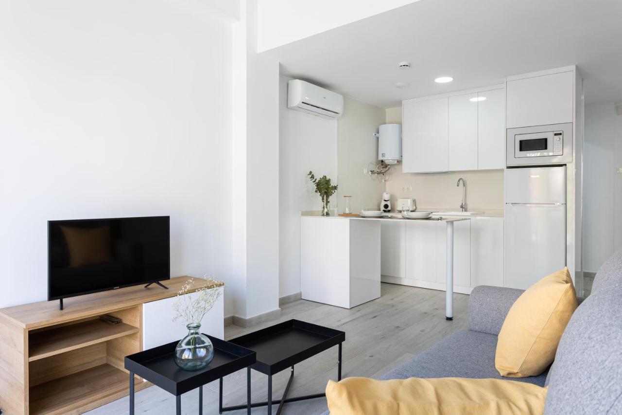 Apartamentos La Pelusa 말라가 외부 사진